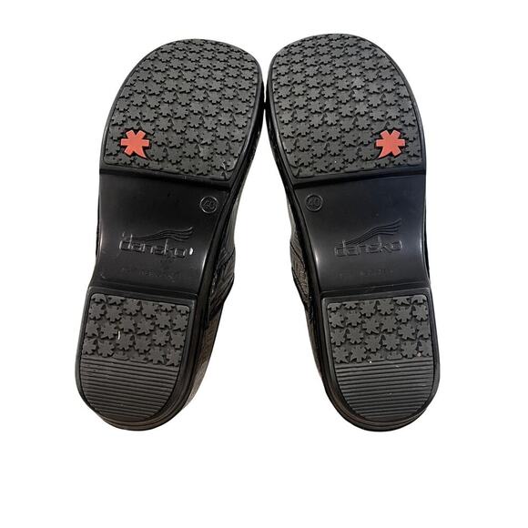 Dansko XP Shoes Womens Size 40 Pattern Leather Slip Resistant Nursing Clogs - Picture 7 of 10